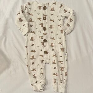 Charming White Animal Print Footie